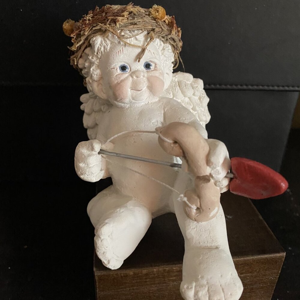 Dreamsicles Cupid Figurine